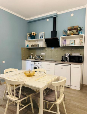 Lina's Apartment